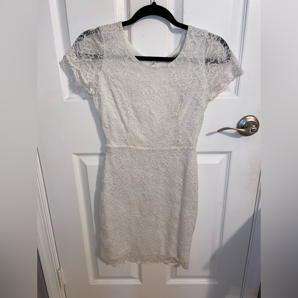 Charlotte Russe Elegant White Lace bodycon Dress